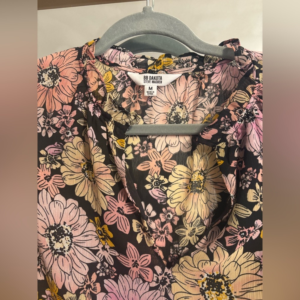 BB Dakota Sheer Floral Shirt